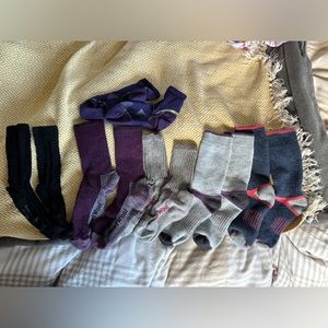 EUC/like new 6 pairs of wool socks (4 pairs of smartwool) - women’s 7-9.5M